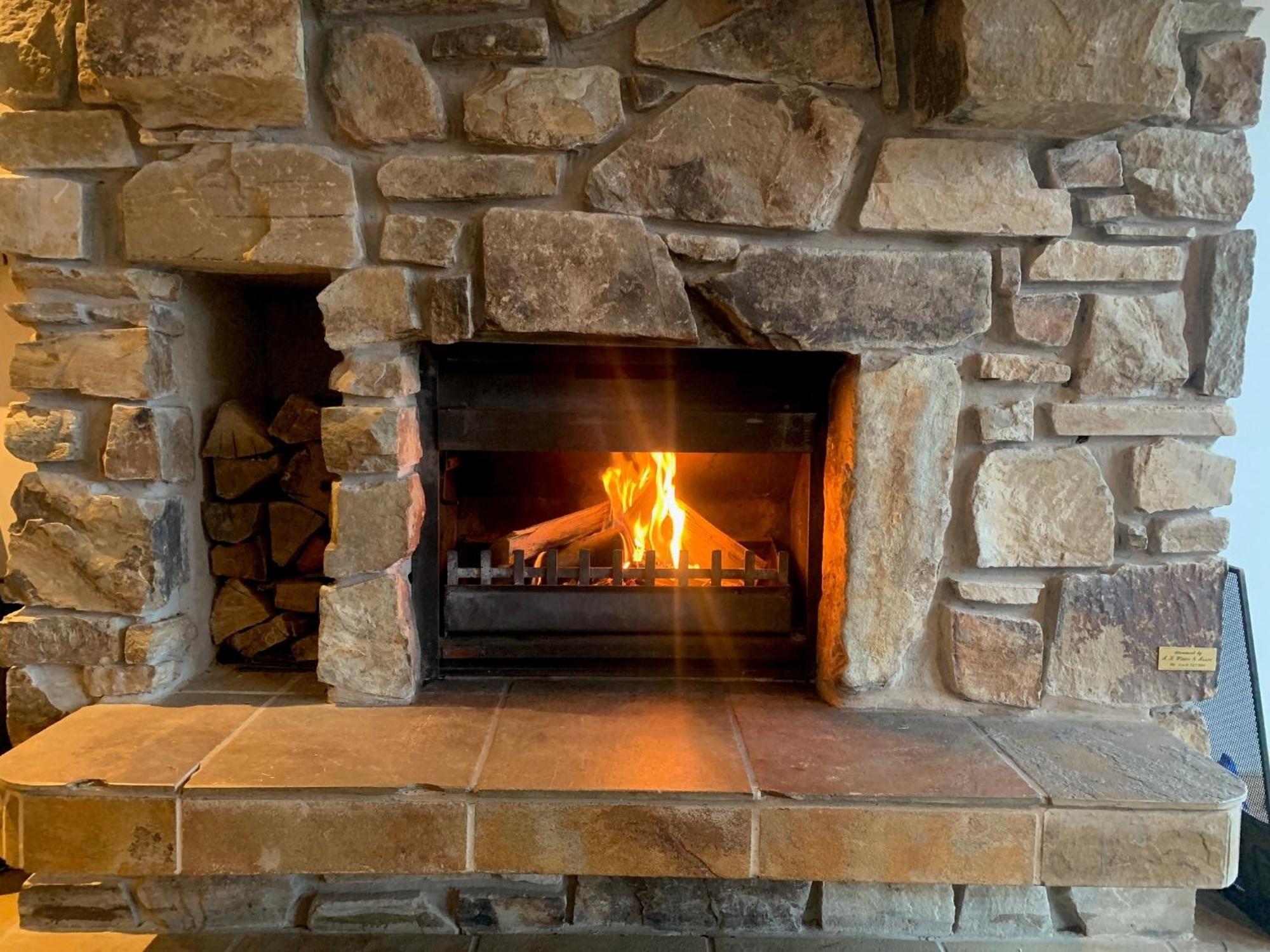 Alpine Woodsmoke Apartments ฟอลส์ครีก ภายนอก รูปภาพ