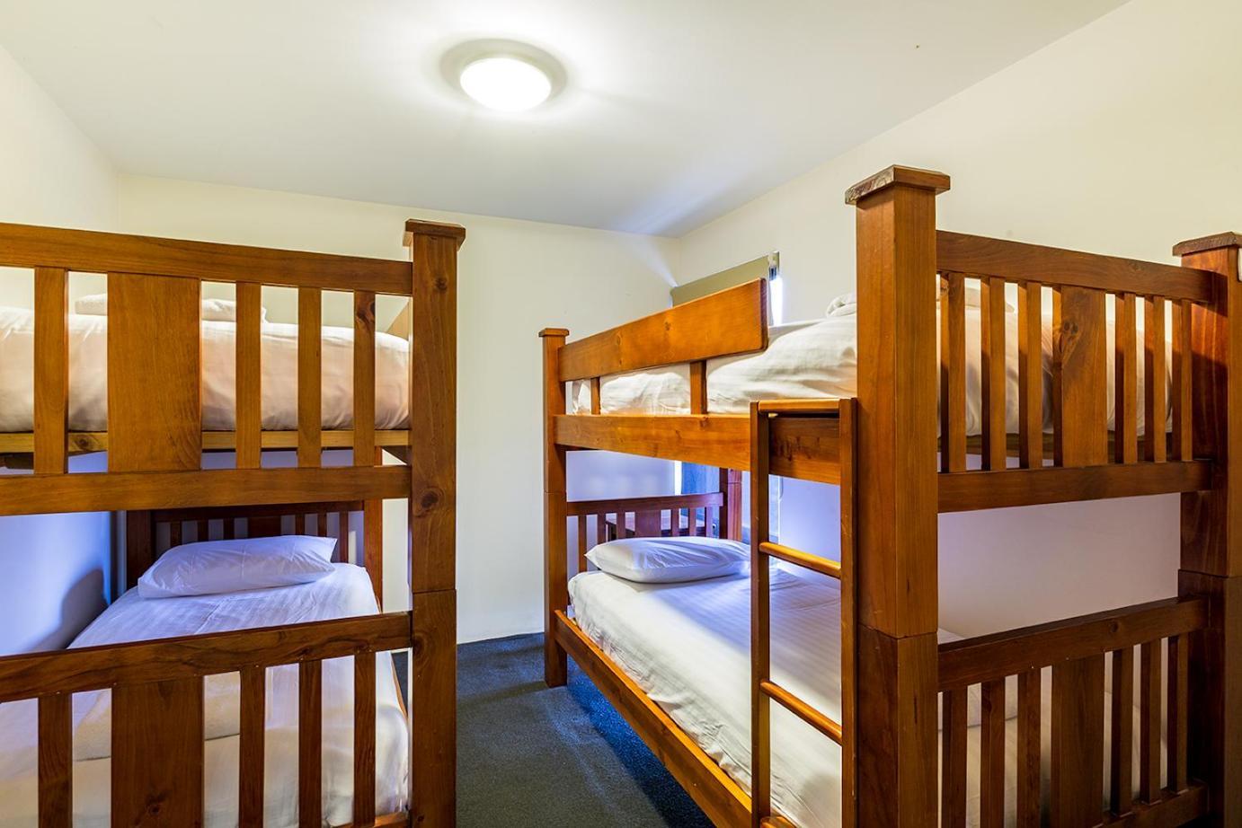 Alpine Woodsmoke Apartments ฟอลส์ครีก ภายนอก รูปภาพ