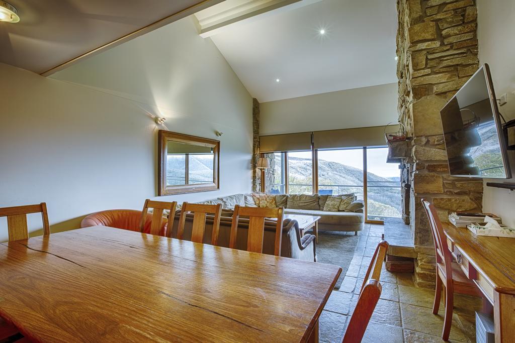 Alpine Woodsmoke Apartments ฟอลส์ครีก ภายนอก รูปภาพ