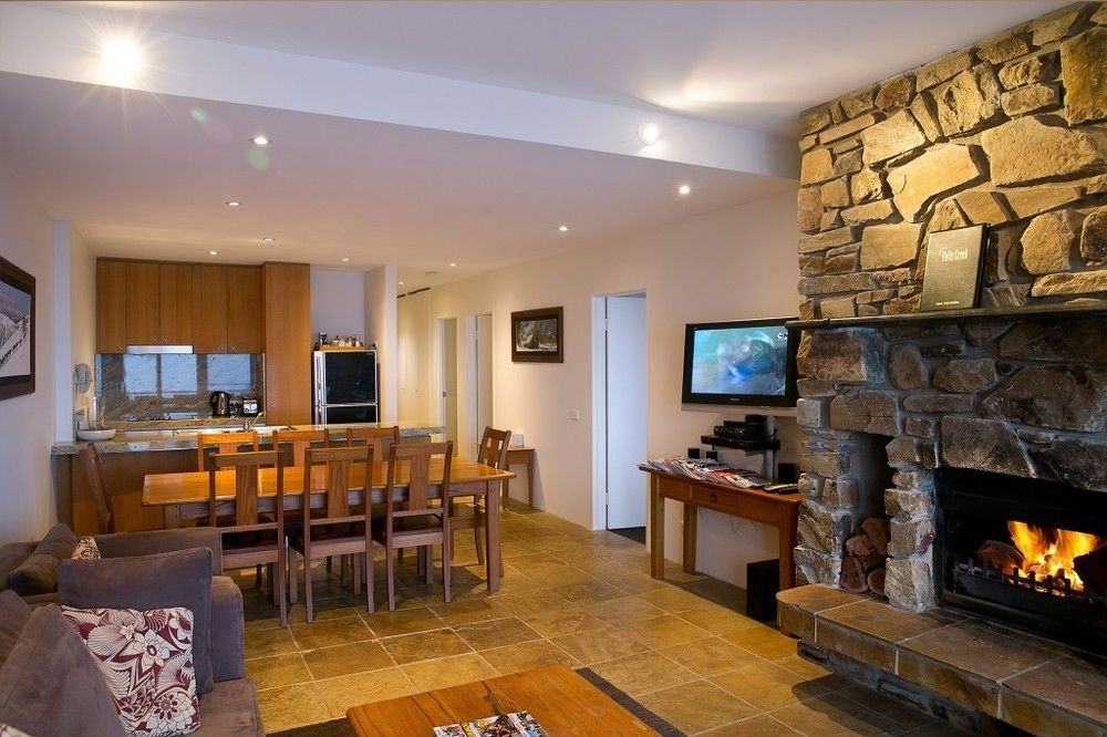 Alpine Woodsmoke Apartments ฟอลส์ครีก ภายนอก รูปภาพ